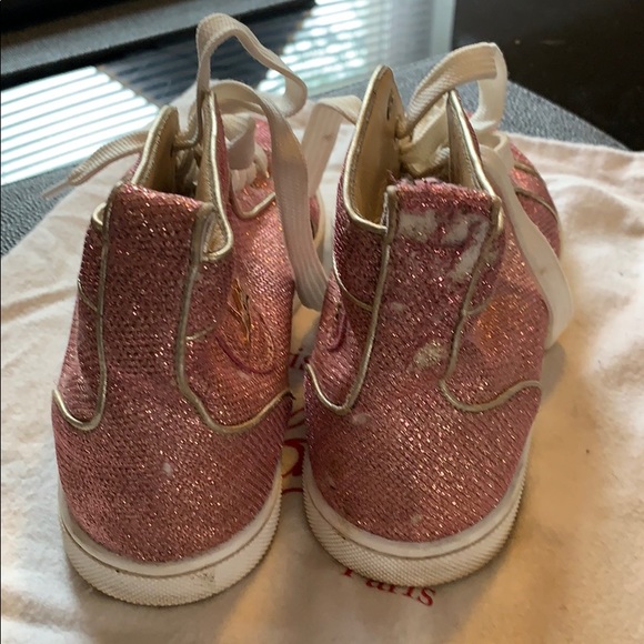 Shoes - Picture 2 of 3